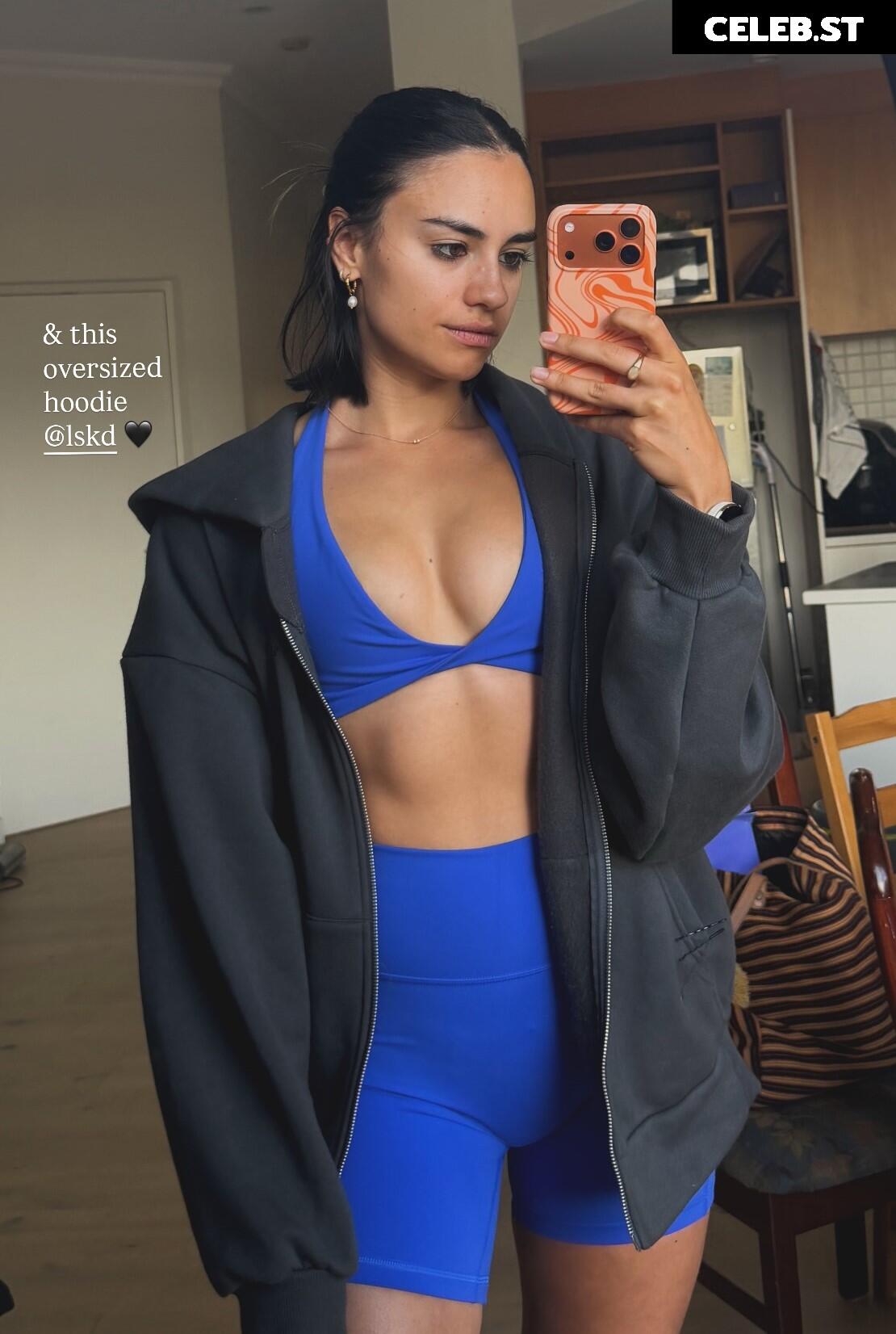 Imogen Russell Image 23579275