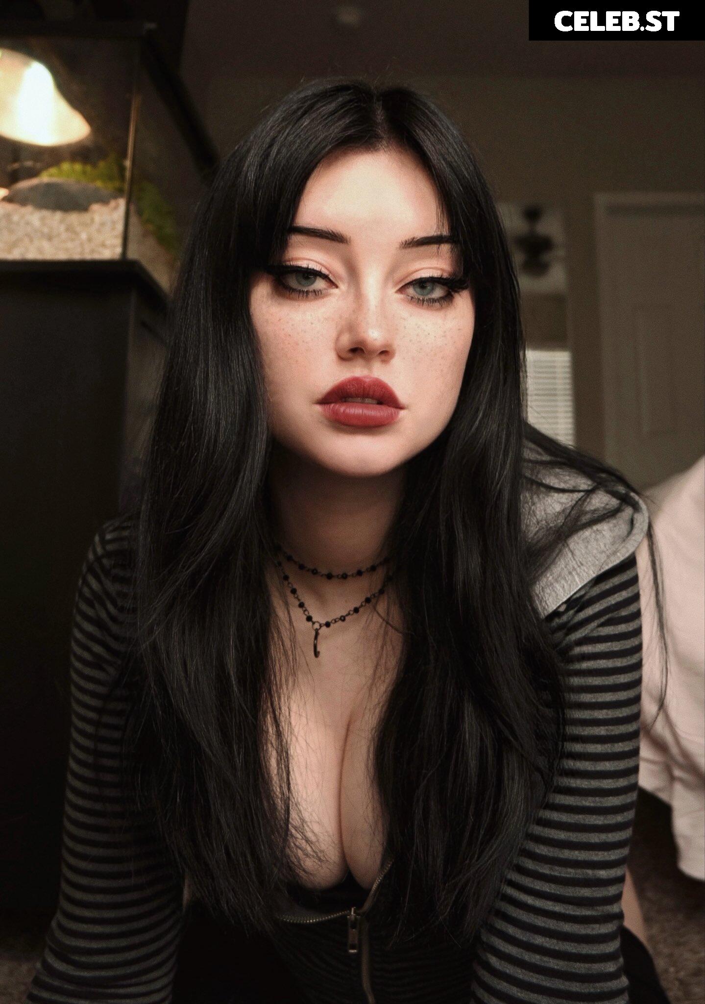 Arisa Vurr / SugarF4iry - SOCIAL MEDIA Image 23544449