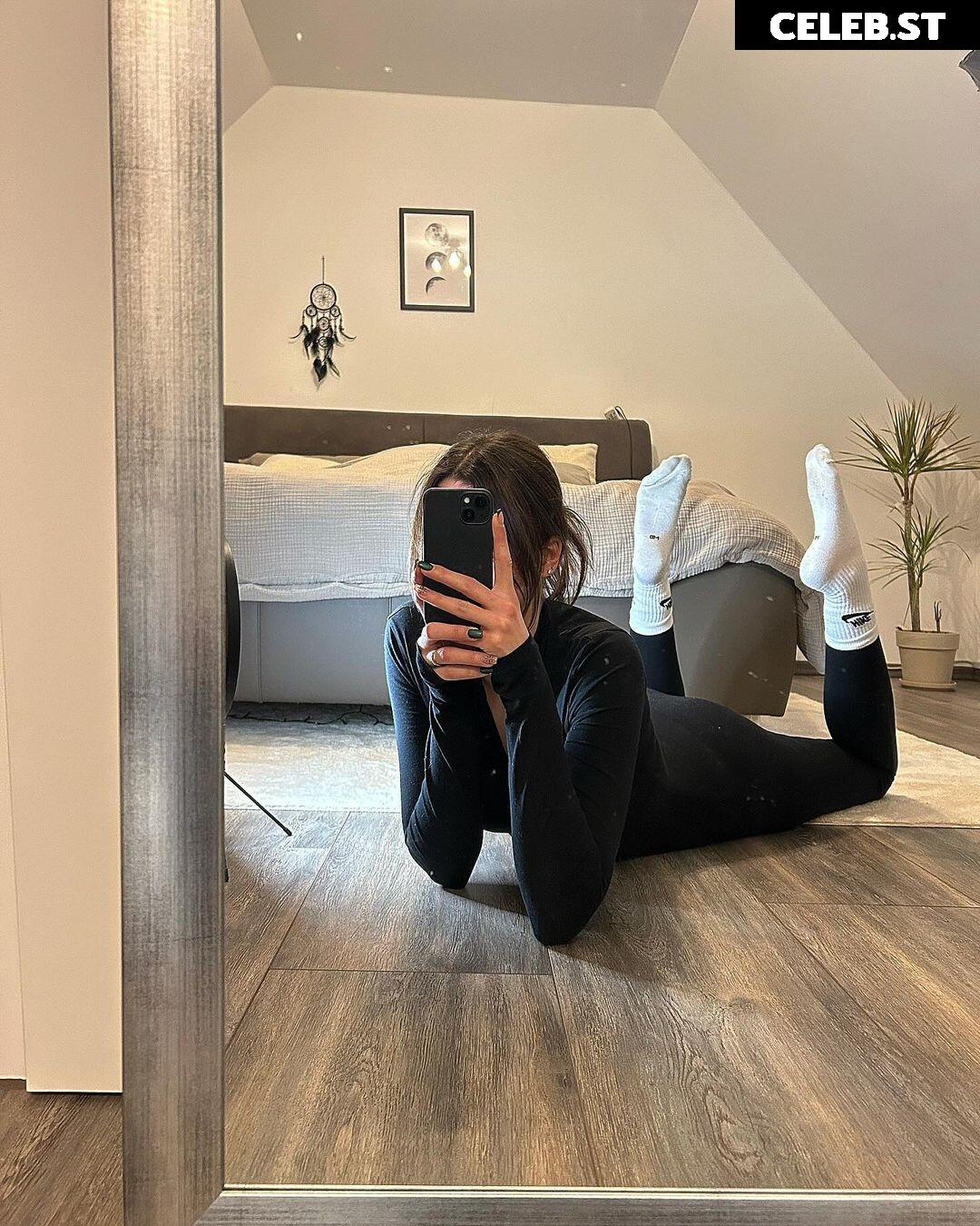 germangirlnextdoor95 Image 2351291