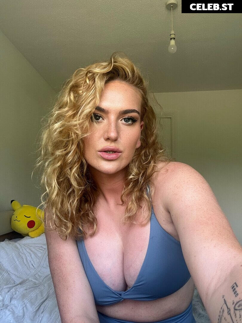 Annie Charlotte Image 2352112