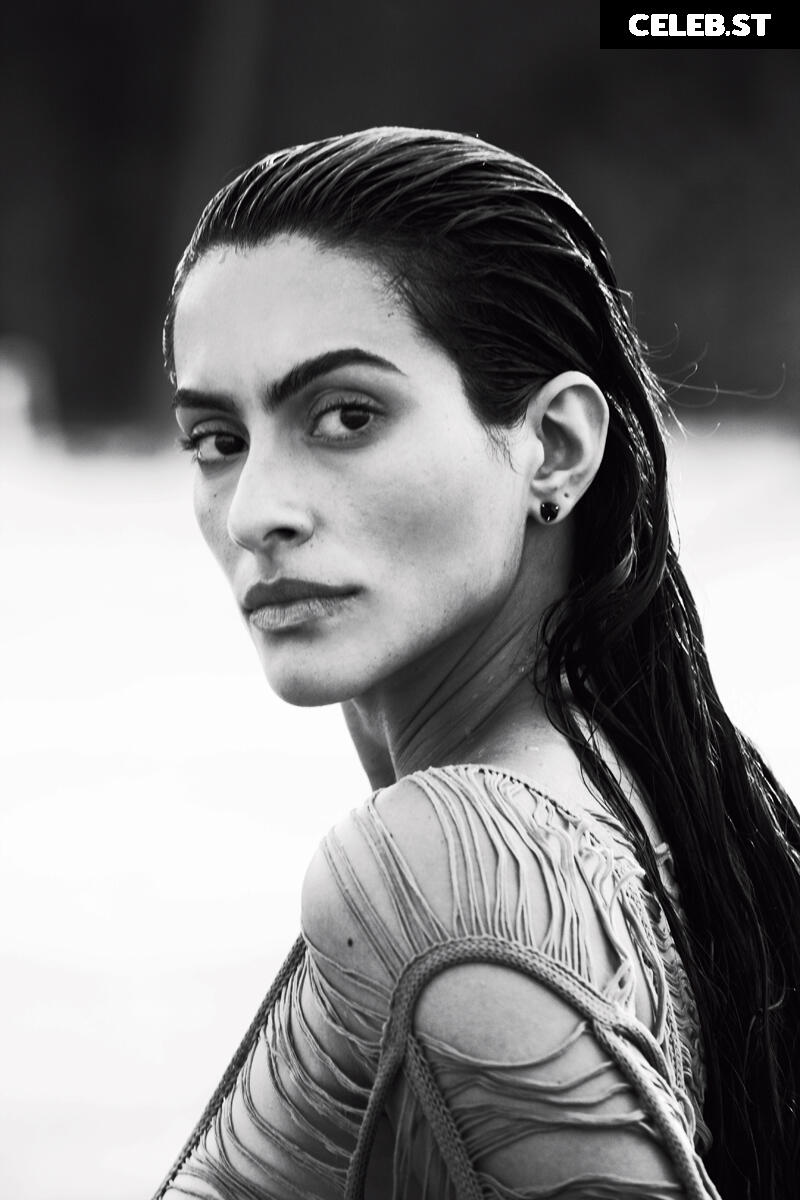 Cléo Pires Image 23505217