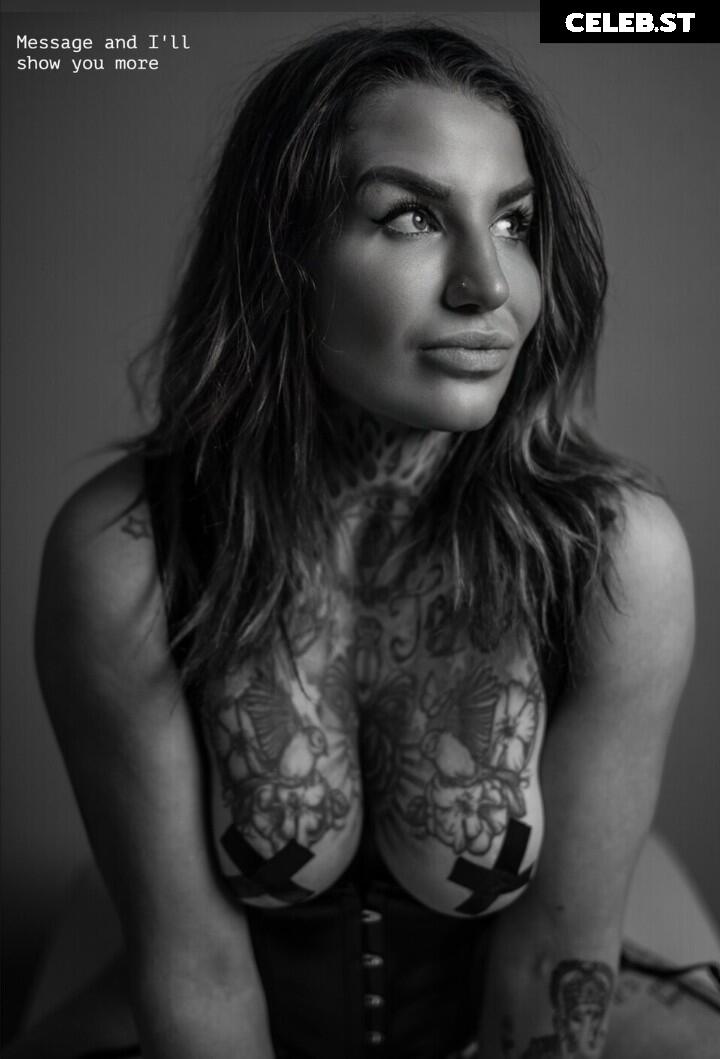 Katharina Lehner Image 2350155