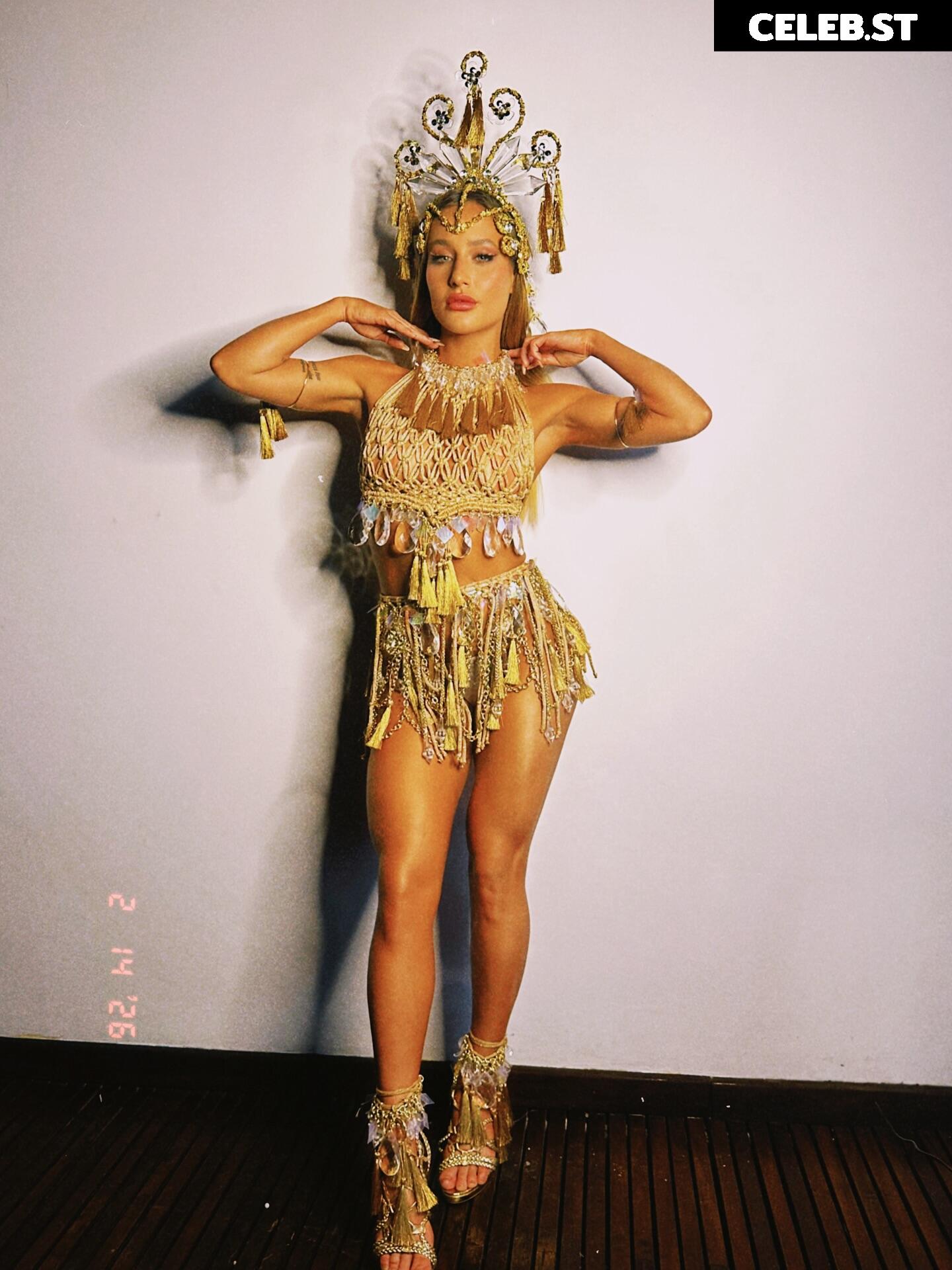 Bruna Griphao Image 23501412