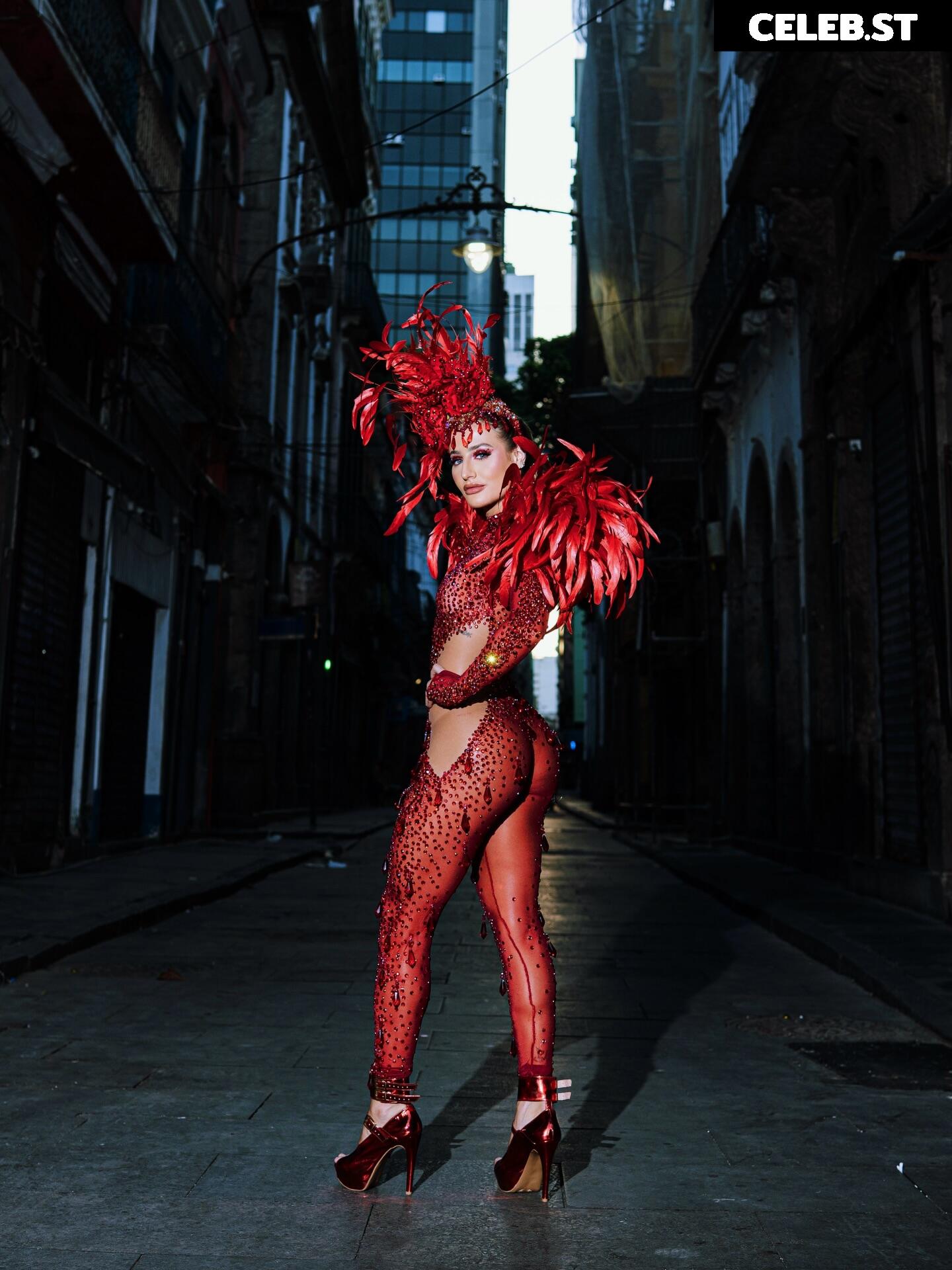 Bruna Griphao Image 23501083
