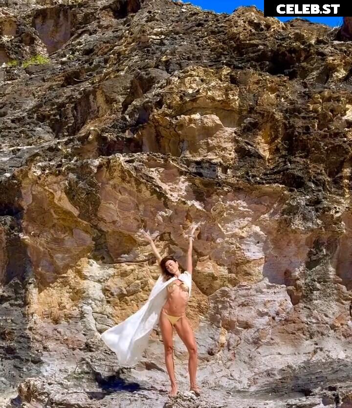 Thaila Ayala Image 23500900