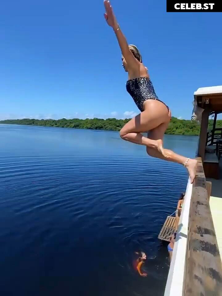 Flávia Alessandra Image 23500453