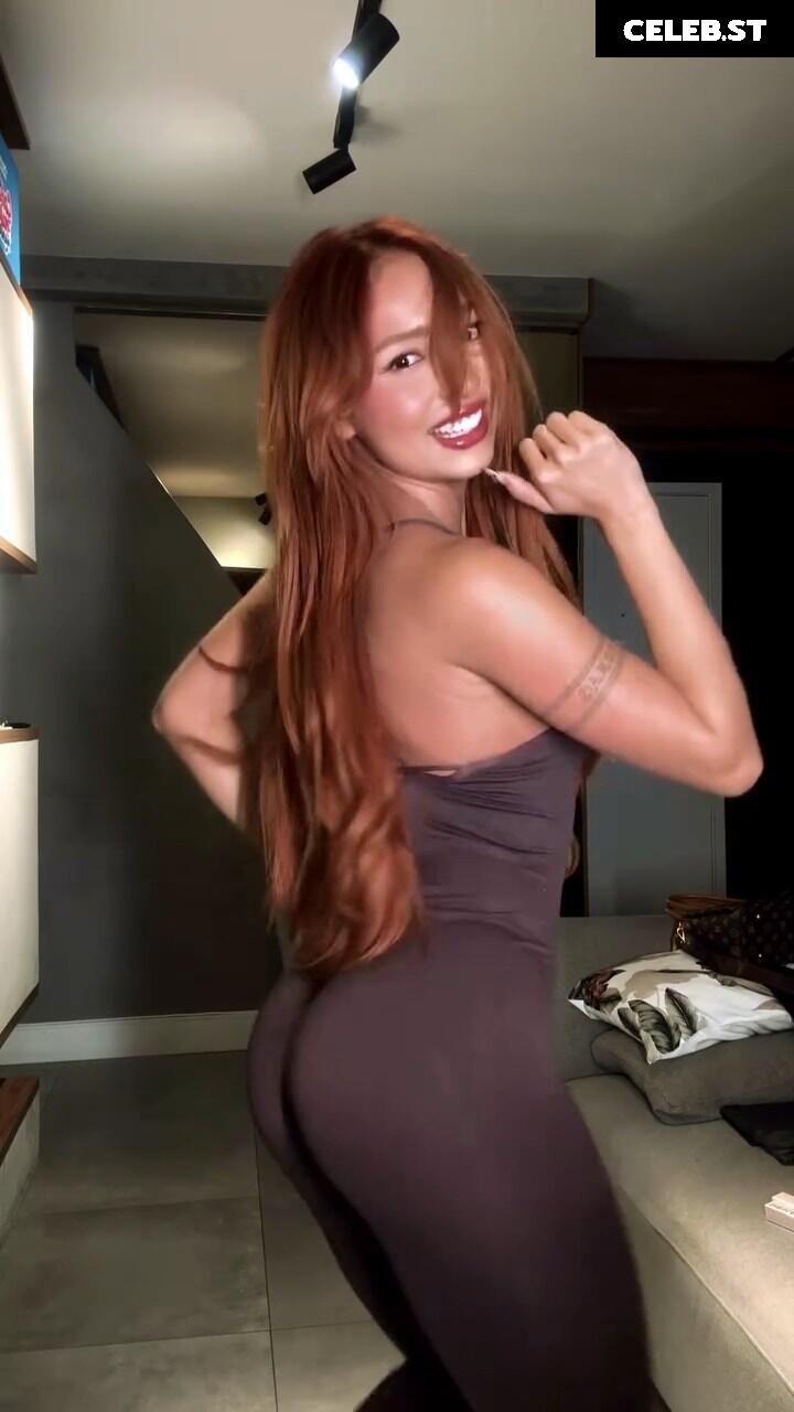 Ruivinha de Marte | Anny Bergatin Image 23500189