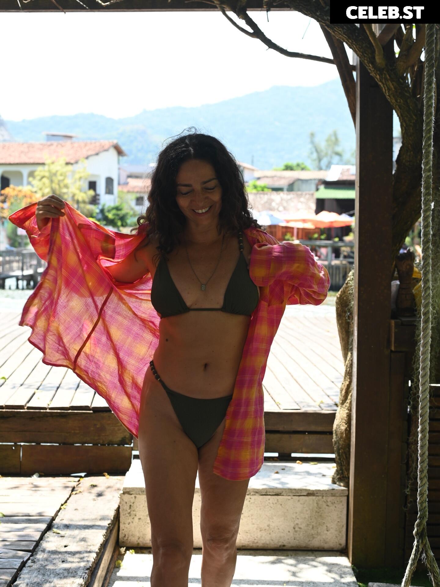 Claudia Ohana Image 23500129