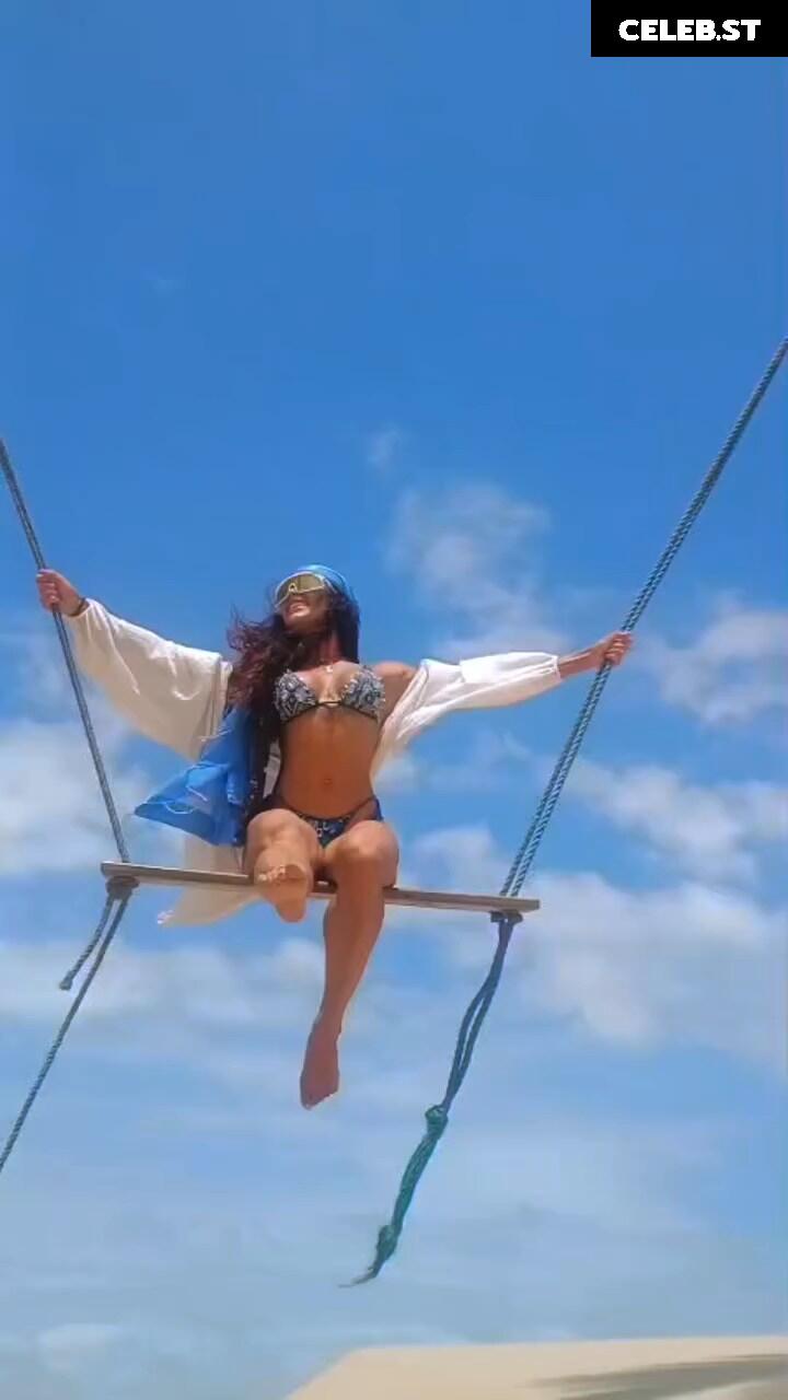 Aline Riscado Image 23500004