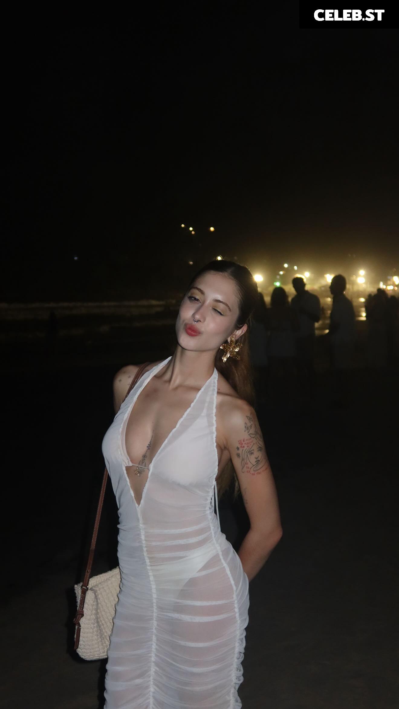 Ananda Morais Image 23502311