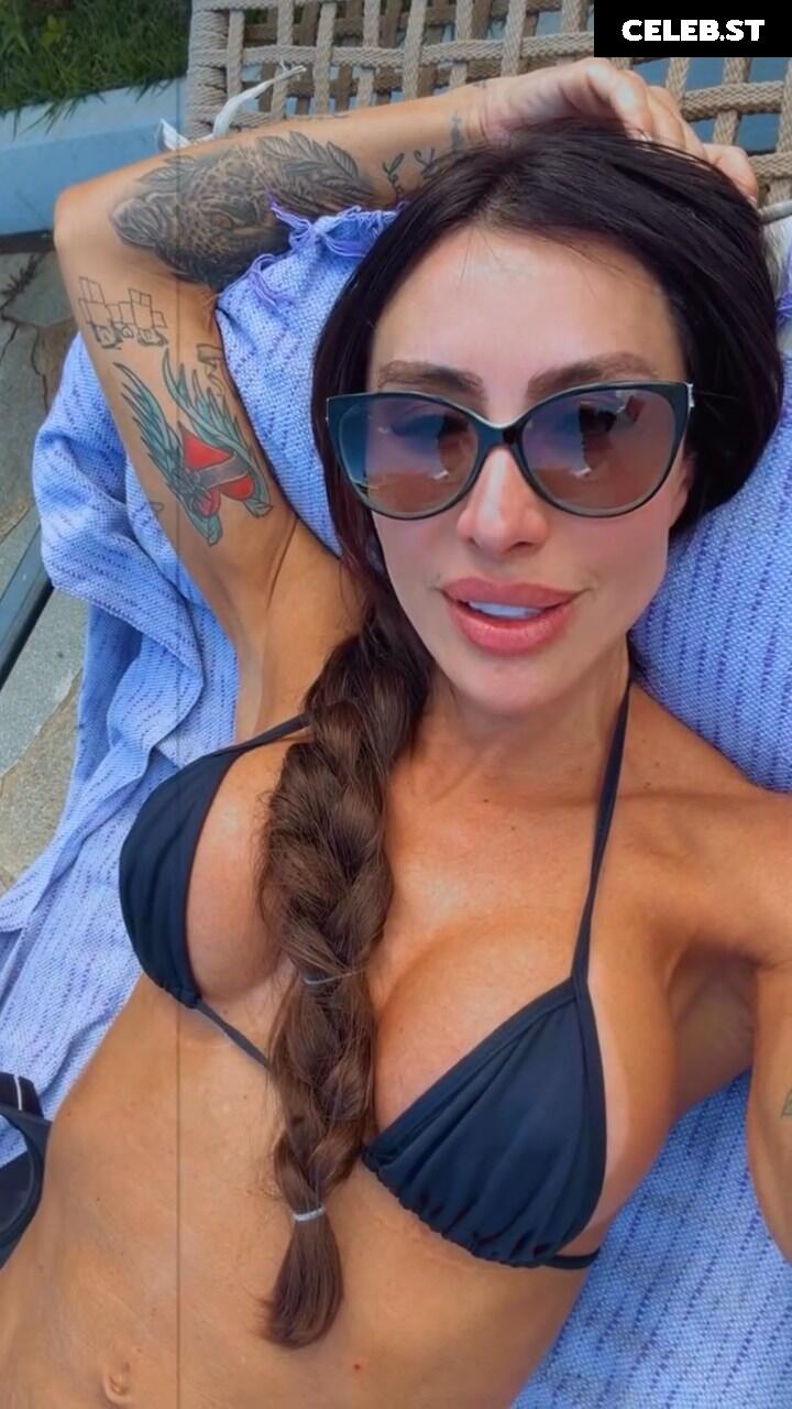 Jaqueline Khury (ex-BBB) Image 23502213