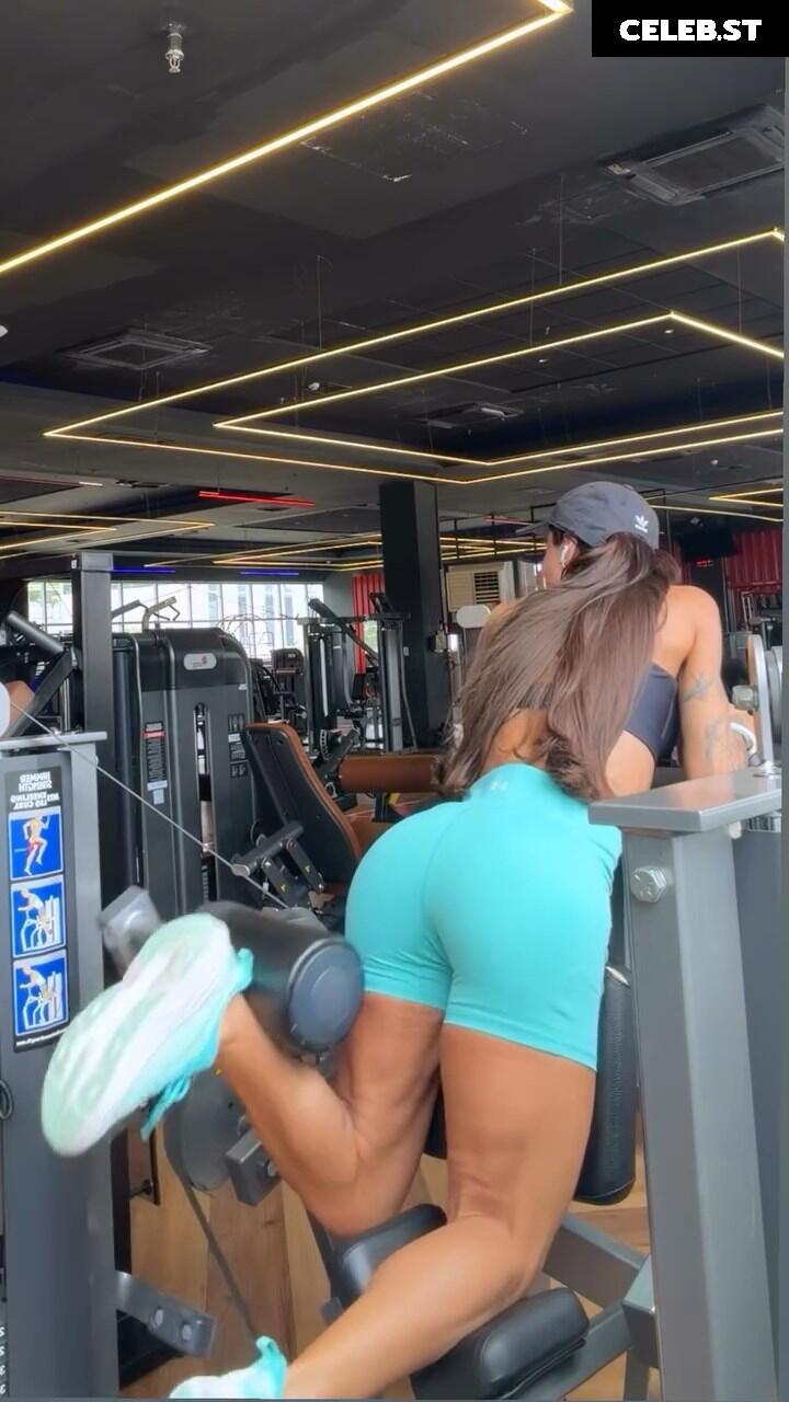 Jaqueline Khury (ex-BBB) Image 23502203