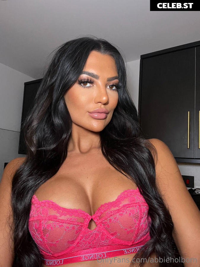 Abbie Holborn Image 2350900