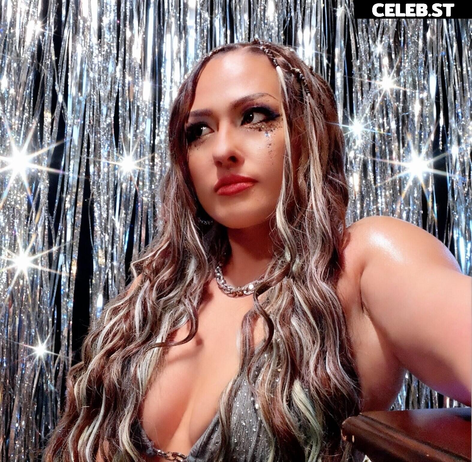 Giulia - Stardom Image 23595785