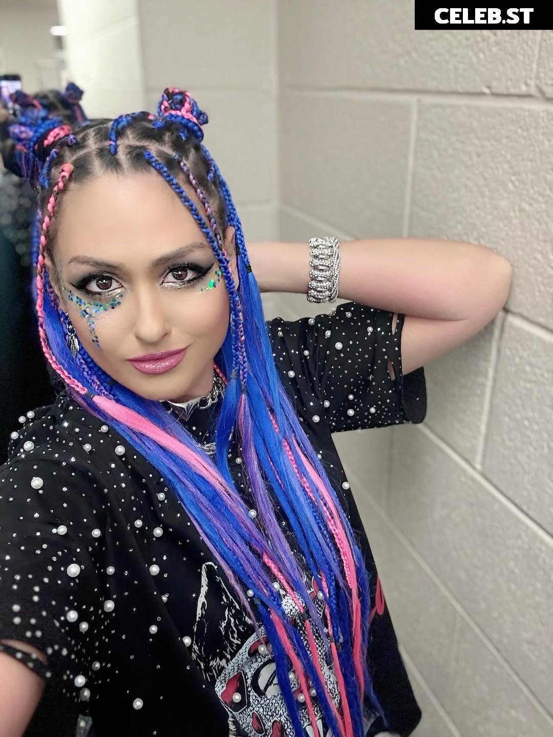 Giulia - Stardom Image 23595617