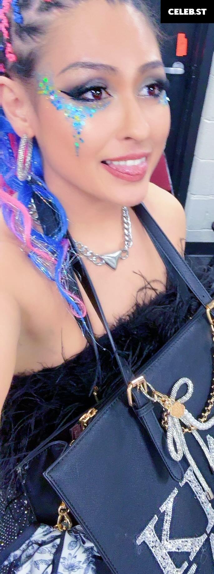 Giulia - Stardom Image 23595631