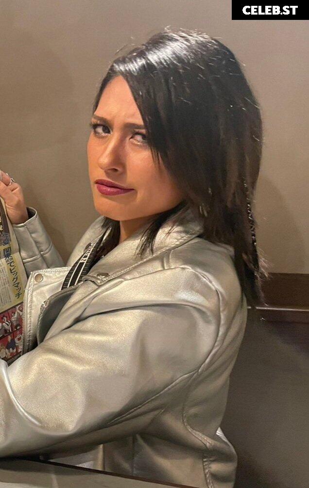 Giulia - Stardom Image 23595677