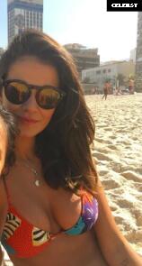 Lara Nobre Image 23596922