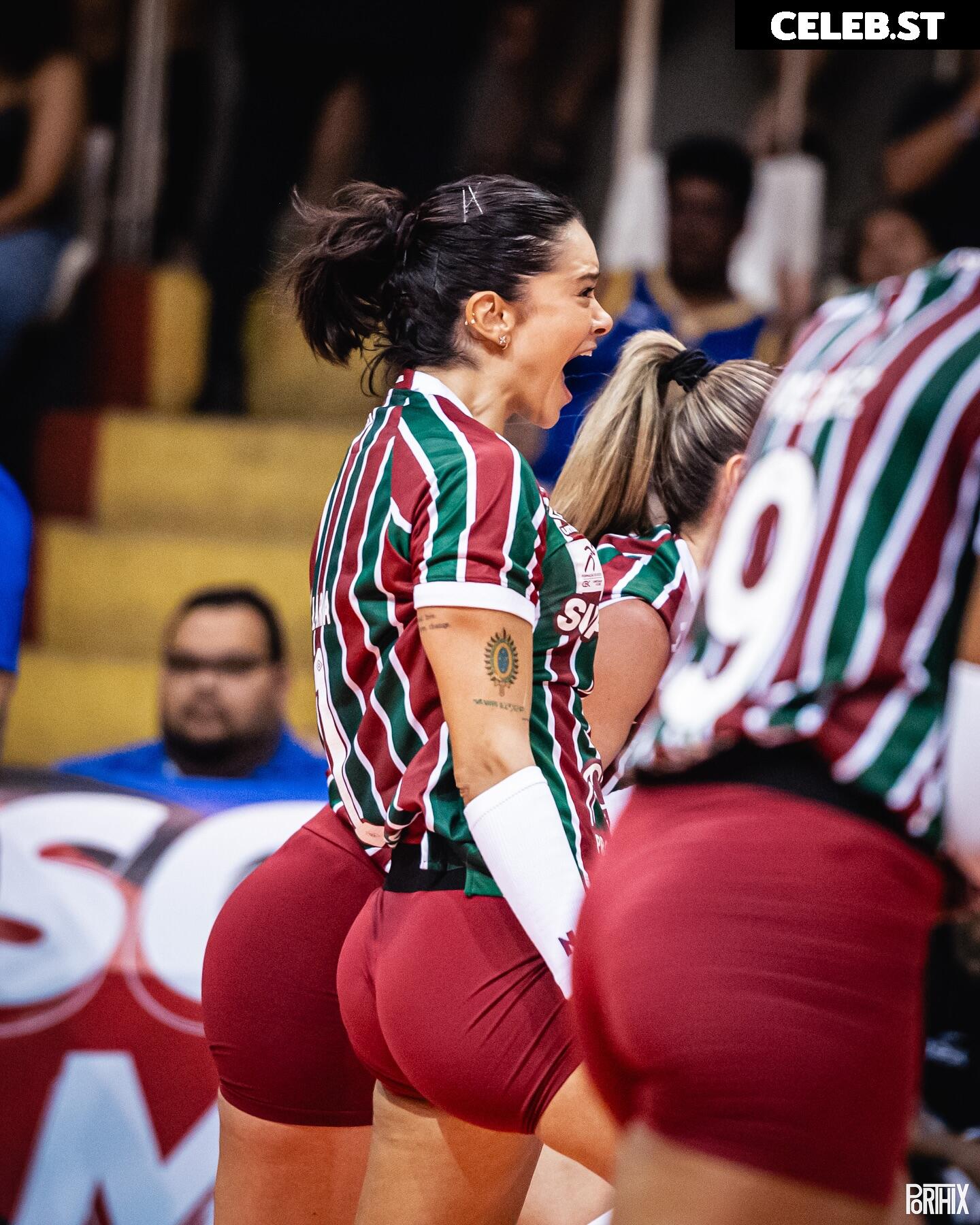 Lara Nobre Image 23596851