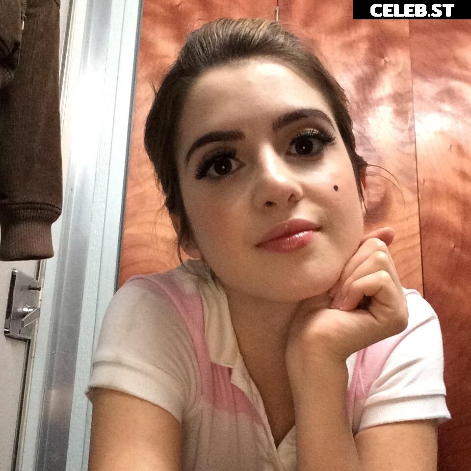 Laura Marano Image 23596193