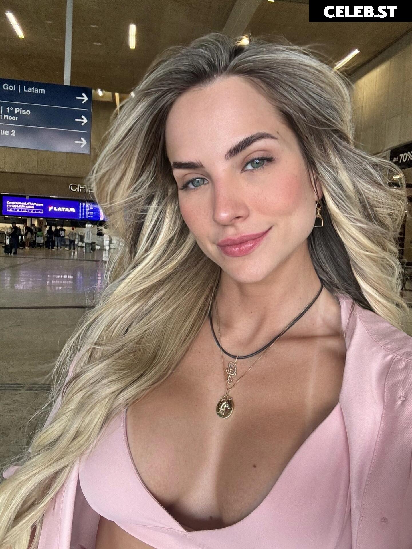 Gabi Martins (ex-BBB) Image 23591446