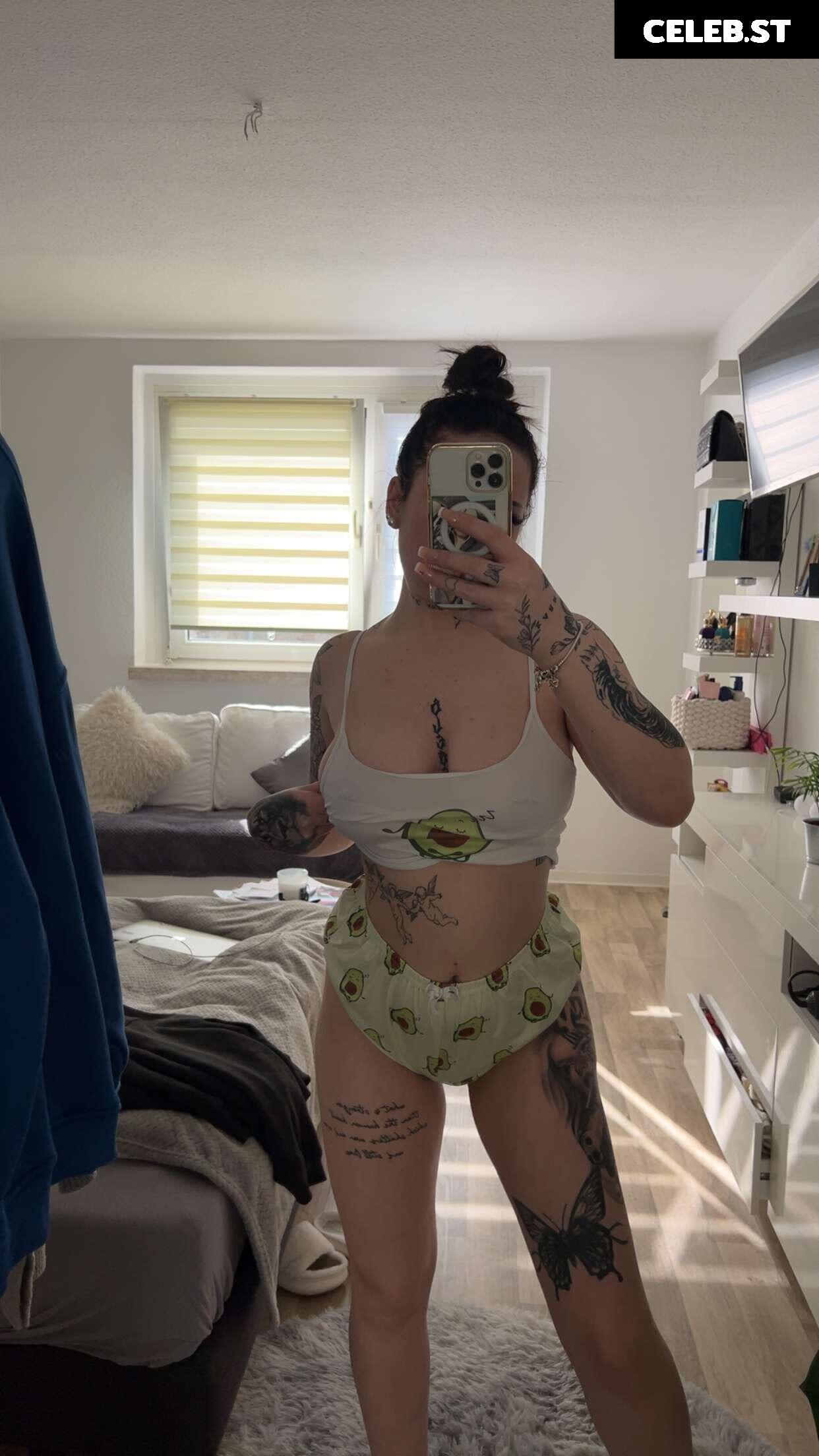 Moesha- Nadine Image 2359065