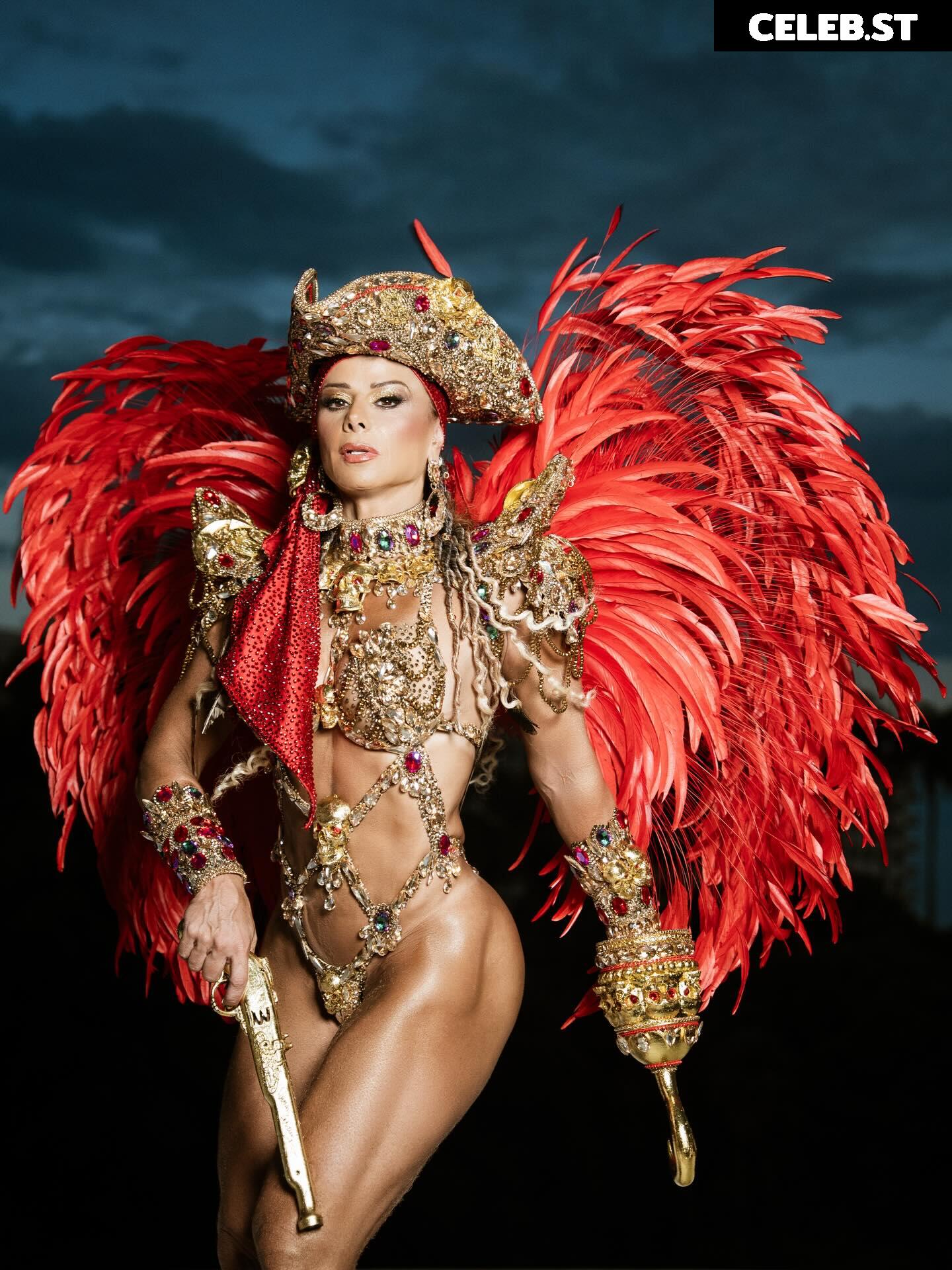 Viviane Araujo Image 23593911