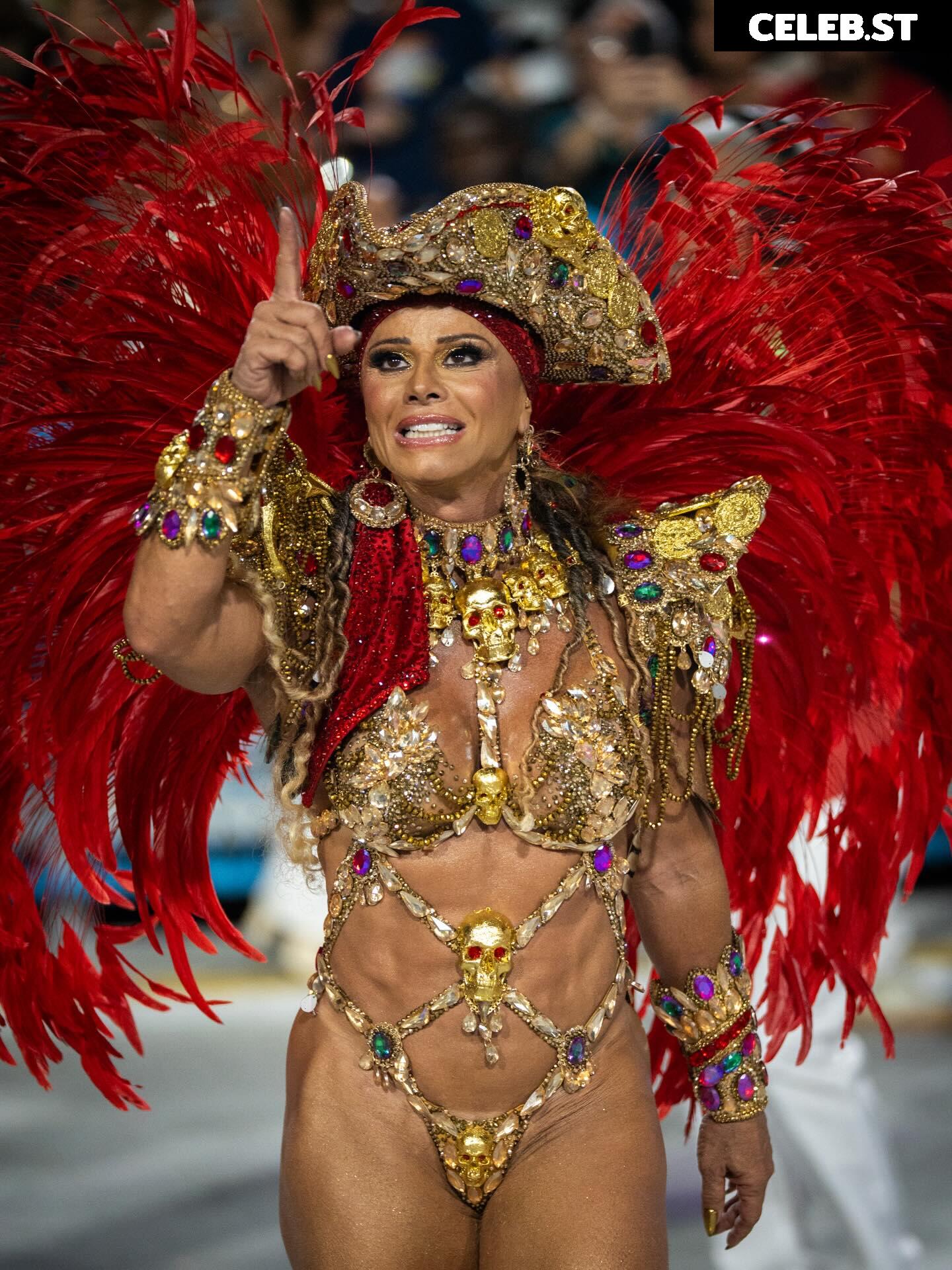 Viviane Araujo Image 23593917