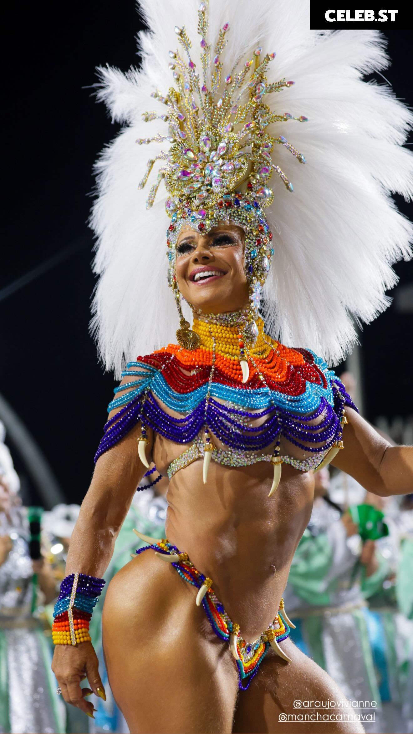 Viviane Araujo Image 23593902