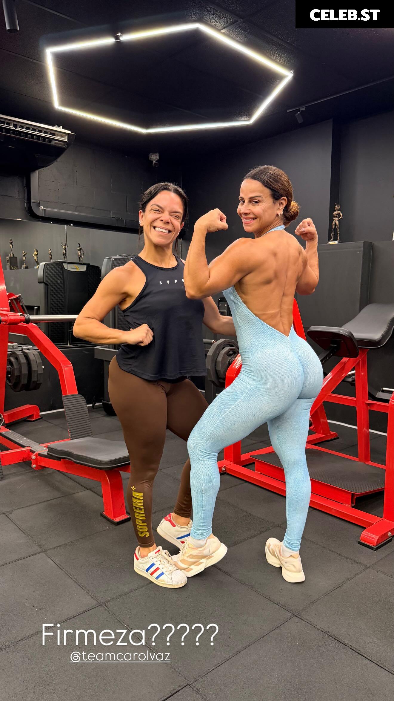 Viviane Araujo Image 23593973