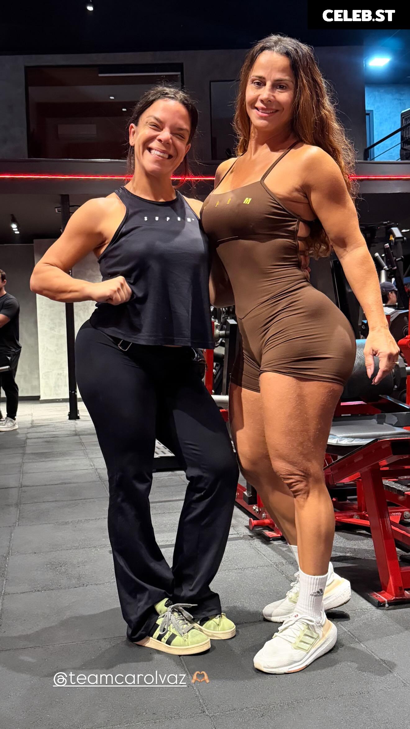 Viviane Araujo Image 23593976