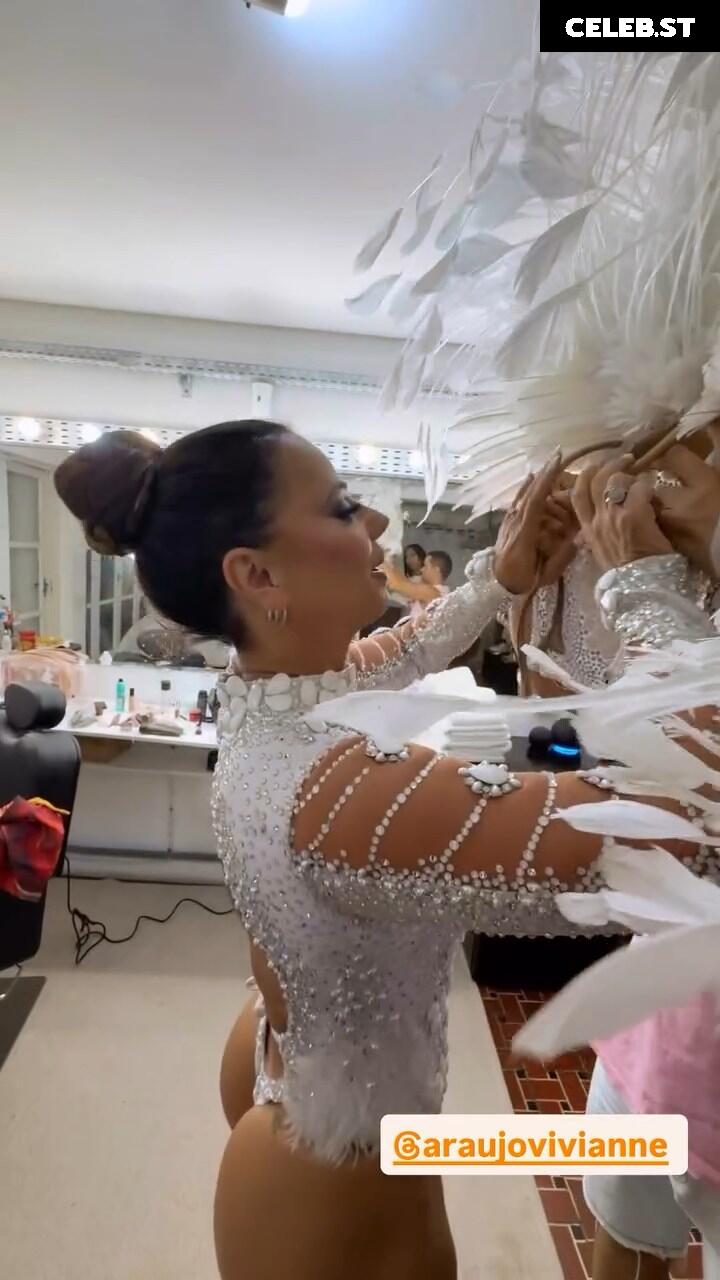 Viviane Araujo Image 23593827