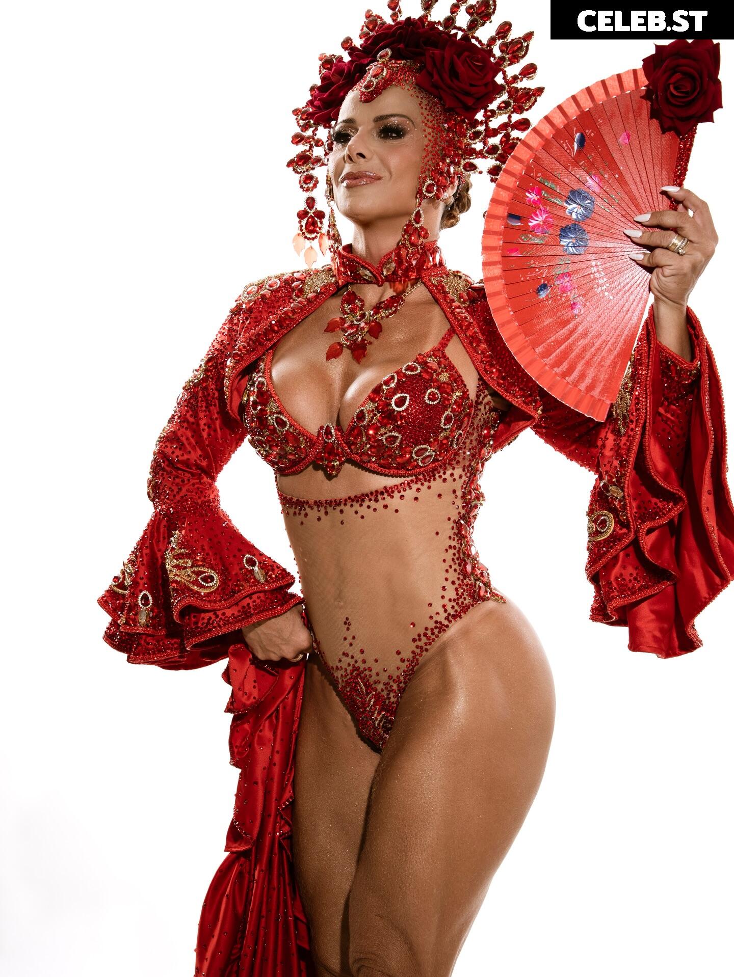 Viviane Araujo Image 23593865