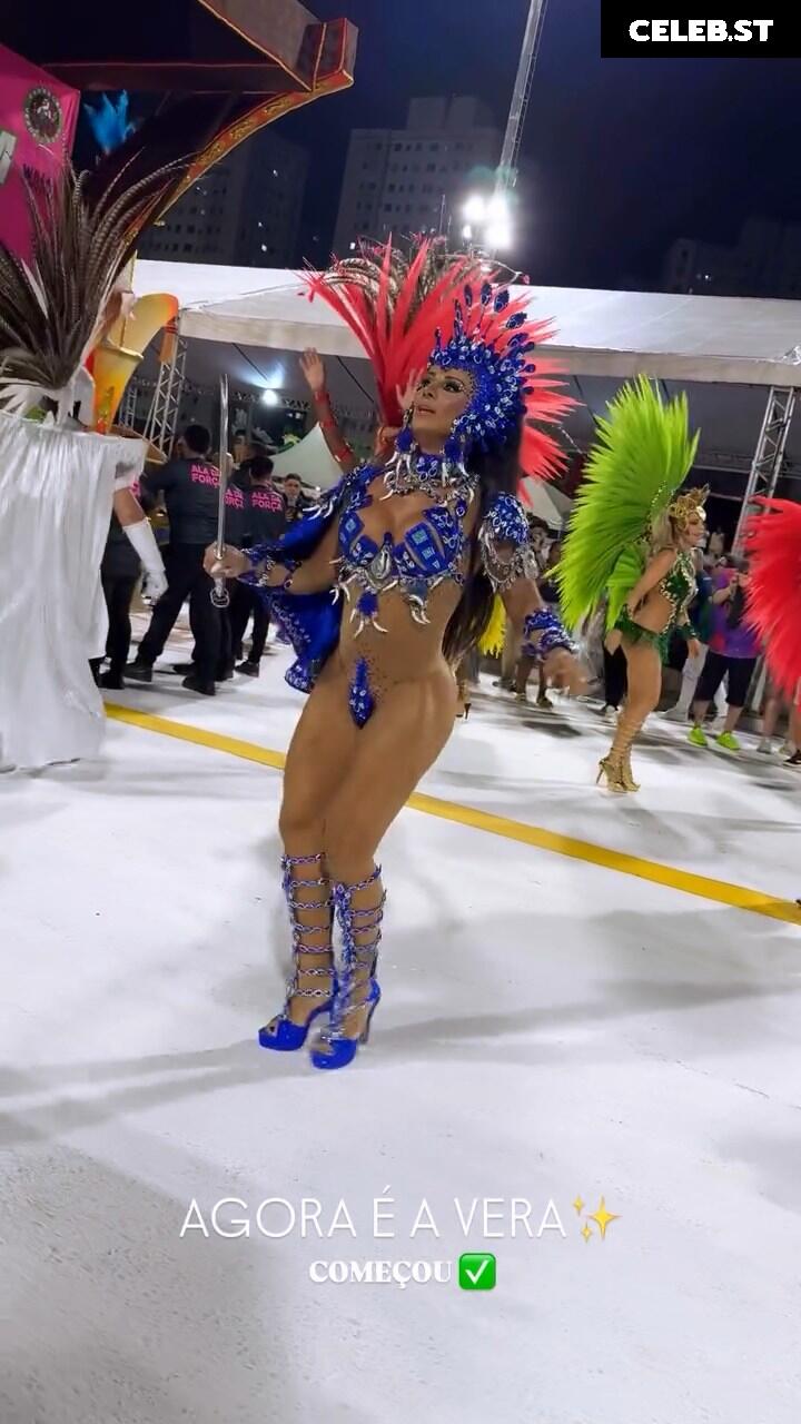 Viviane Araujo Image 23593870