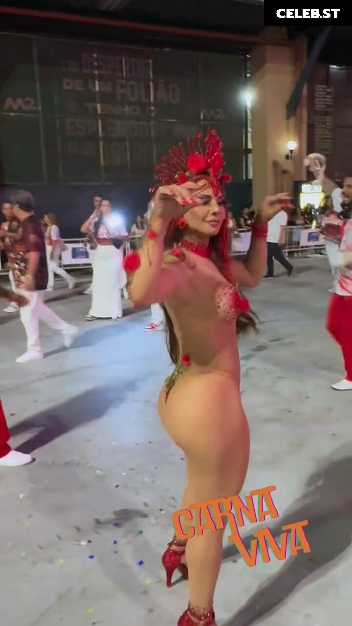 Viviane Araujo Image 23593550