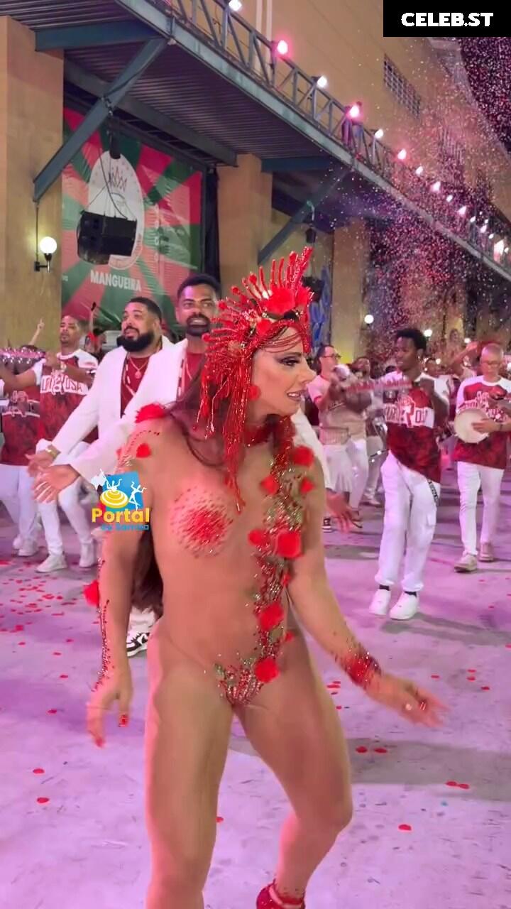 Viviane Araujo Image 23593557