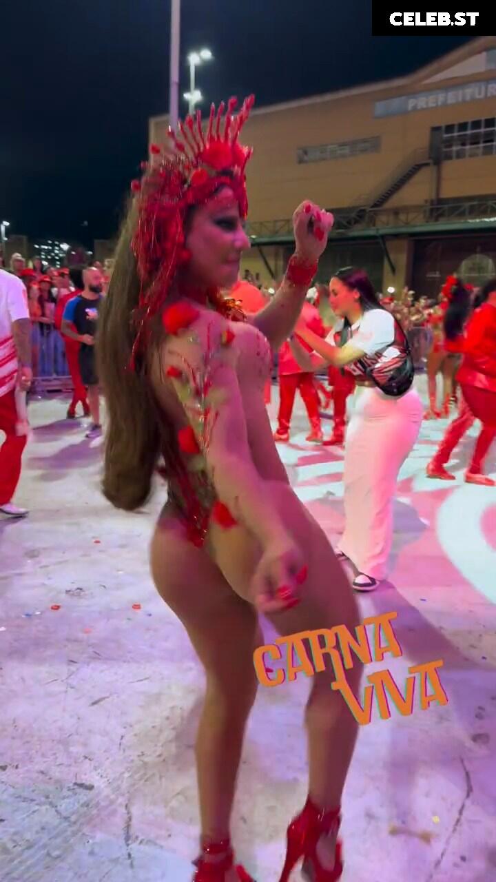 Viviane Araujo Image 23593554