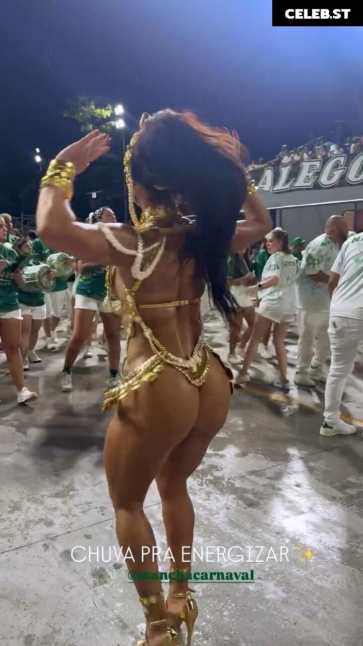 Viviane Araujo Image 23593724
