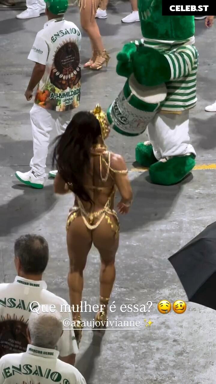 Viviane Araujo Image 23593740