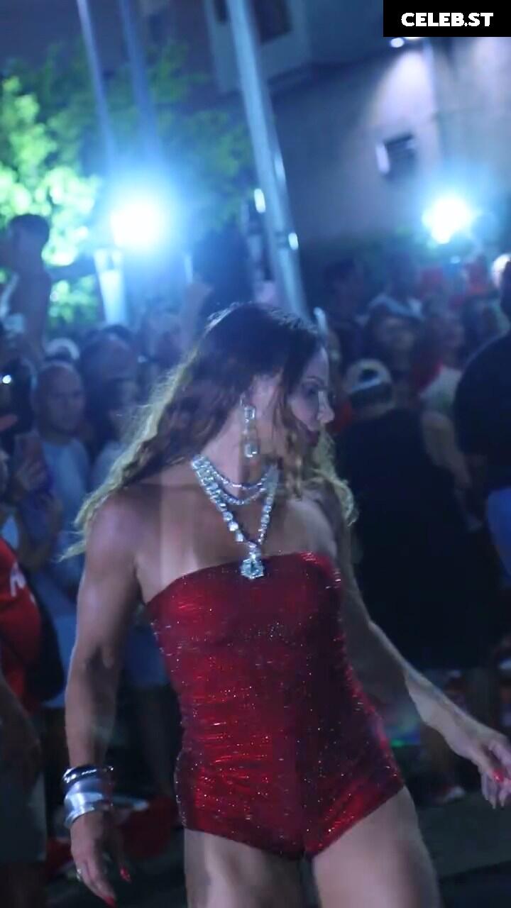 Viviane Araujo Image 23593676