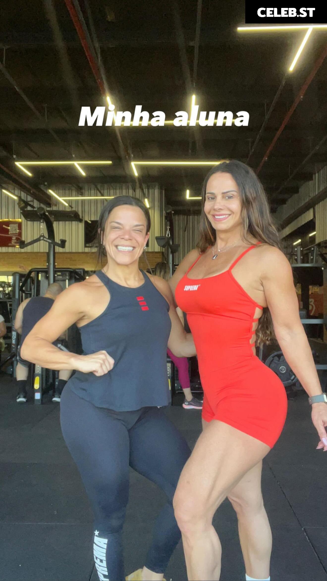 Viviane Araujo Image 23593289