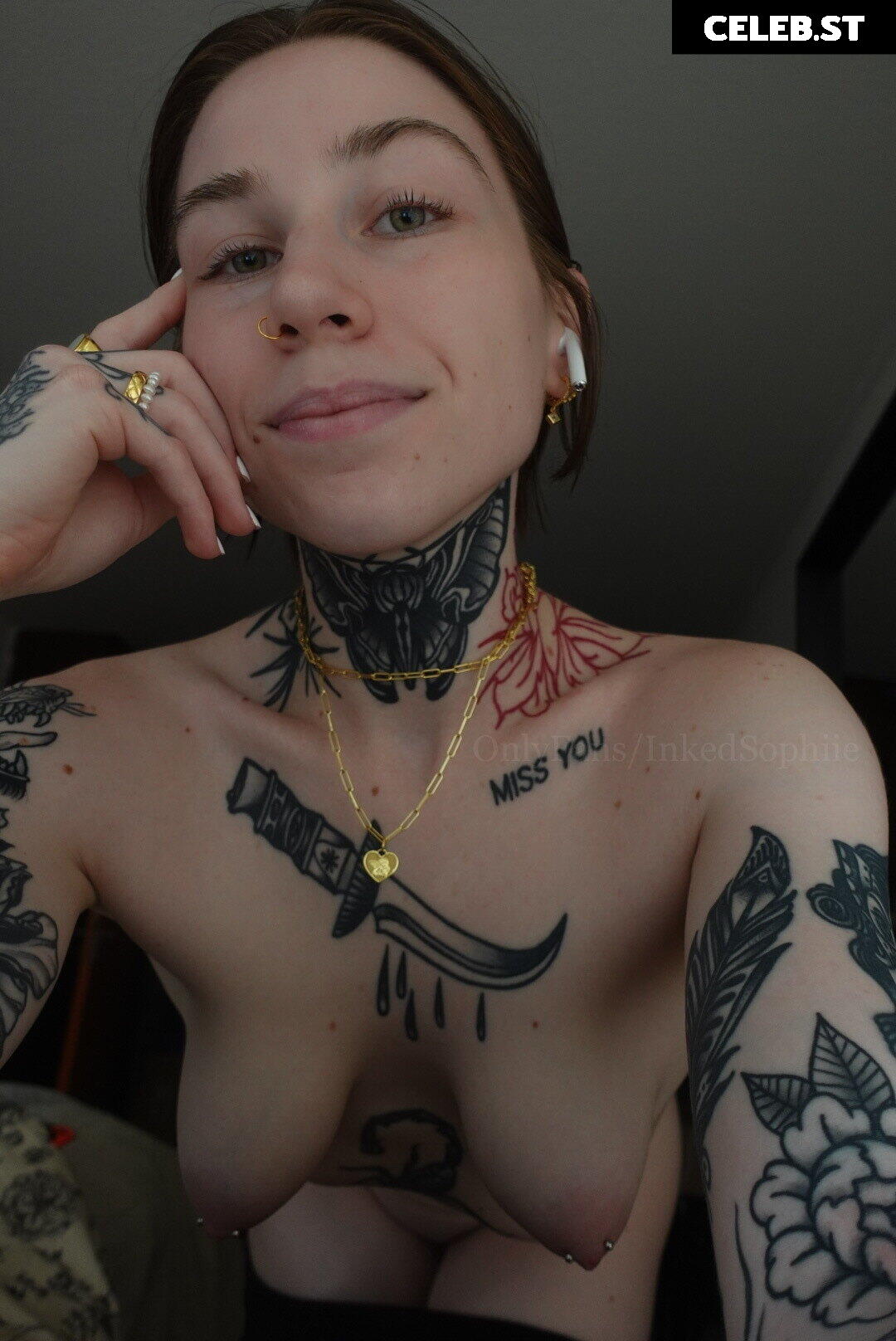 InkedSophiie Image 2359327