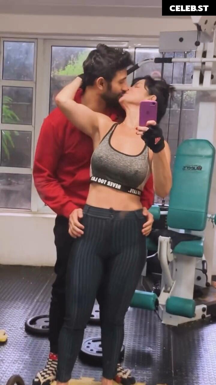 Samara Felippo Image 23592554