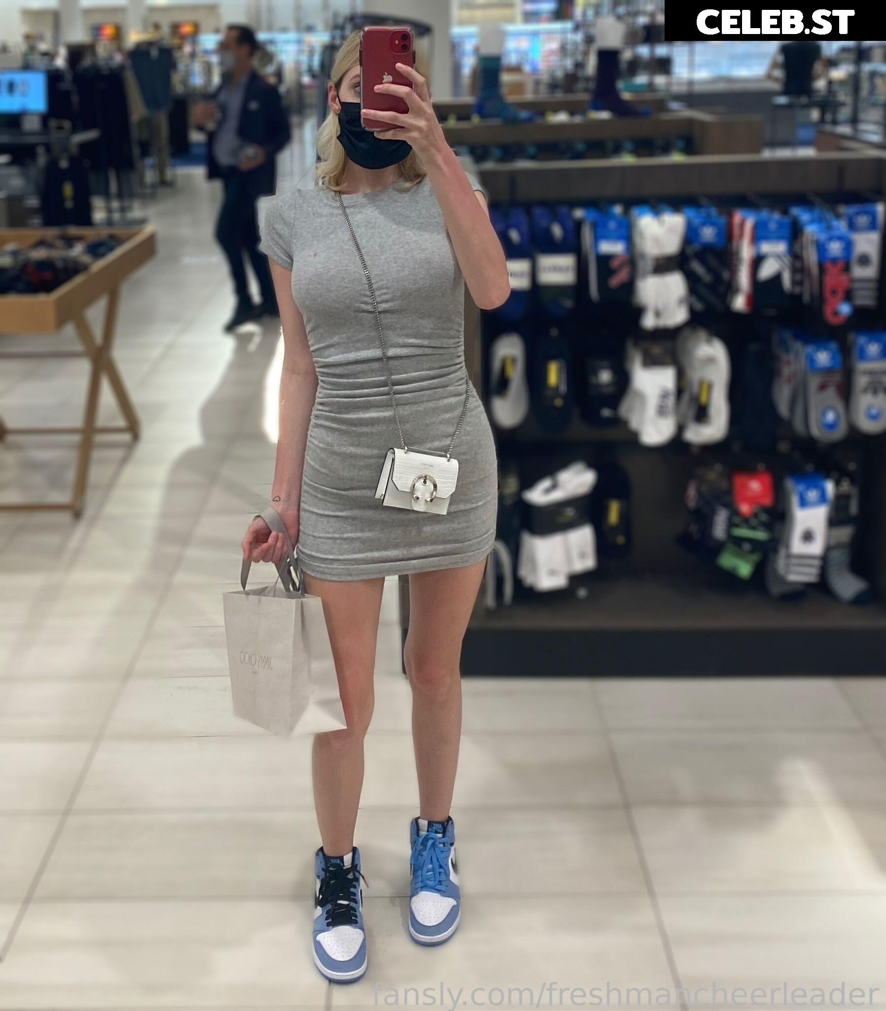 Girlfriend Stella Image 2359277