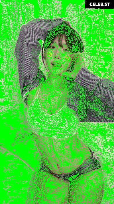 yule_.0.03 Image 23599966
