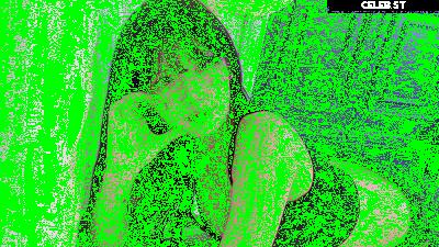 yule_.0.03 Image 23599952