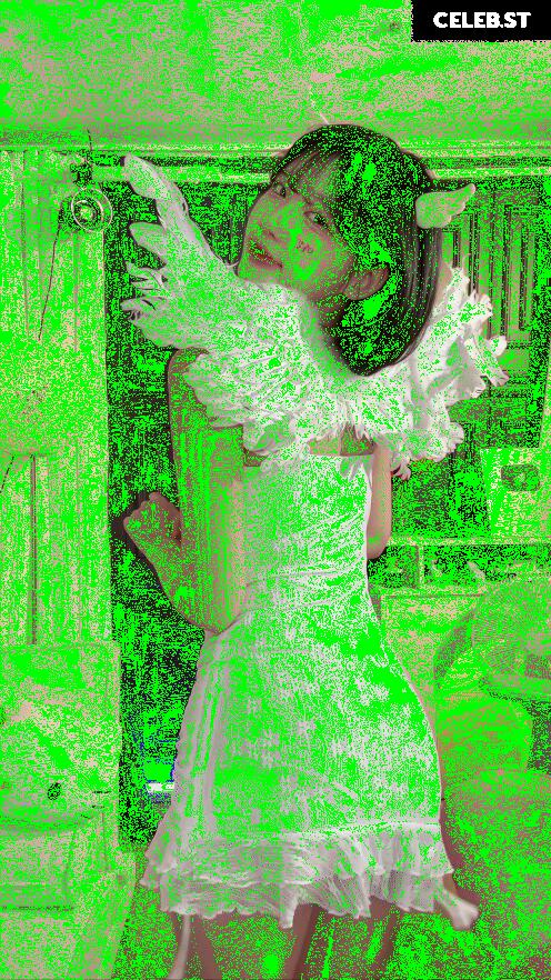 yule_.0.03 Image 23599804