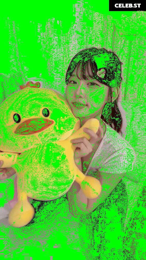 yule_.0.03 Image 23599649