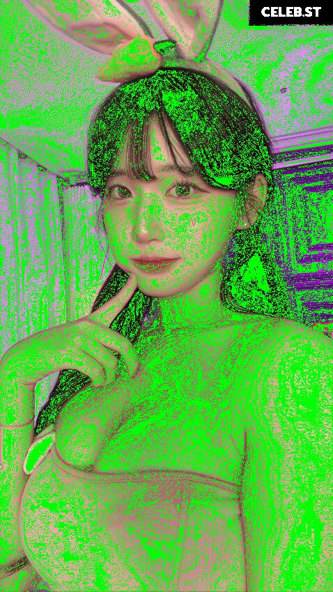 yule_.0.03 Image 23599347
