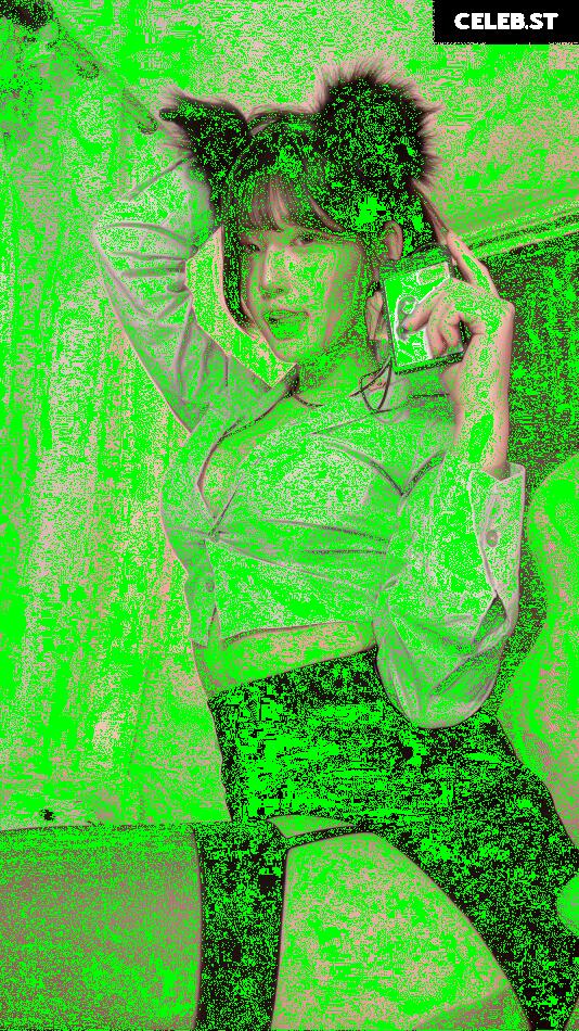 yule_.0.03 Image 23599218